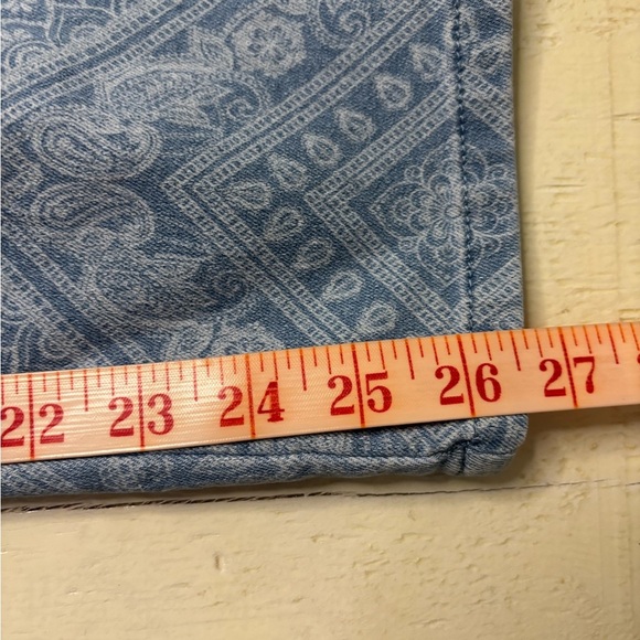 Chico’s Perfect Stretch Girlfriend Slim Leg Ankle Print Crop Jeans Size 2.5/14 - Picture 7 of 8